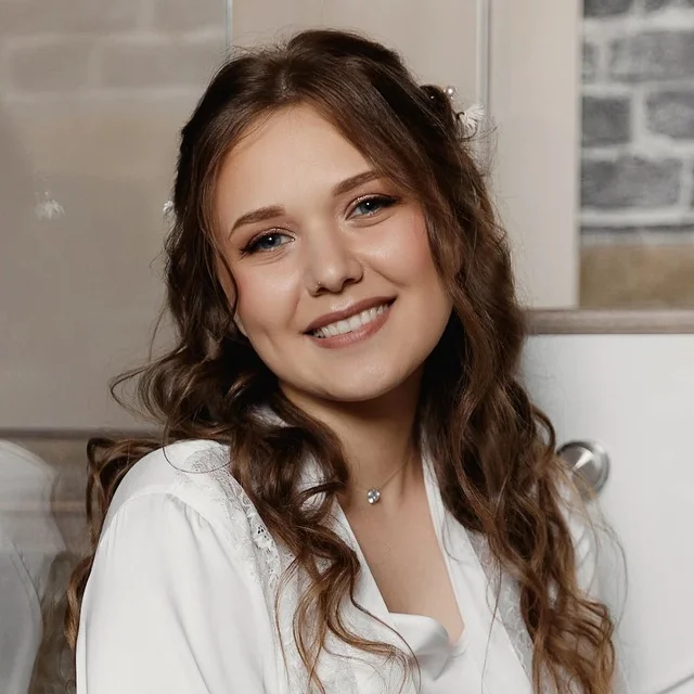 Ангелина Нестерова. Актриса озвучки, диктор, голос