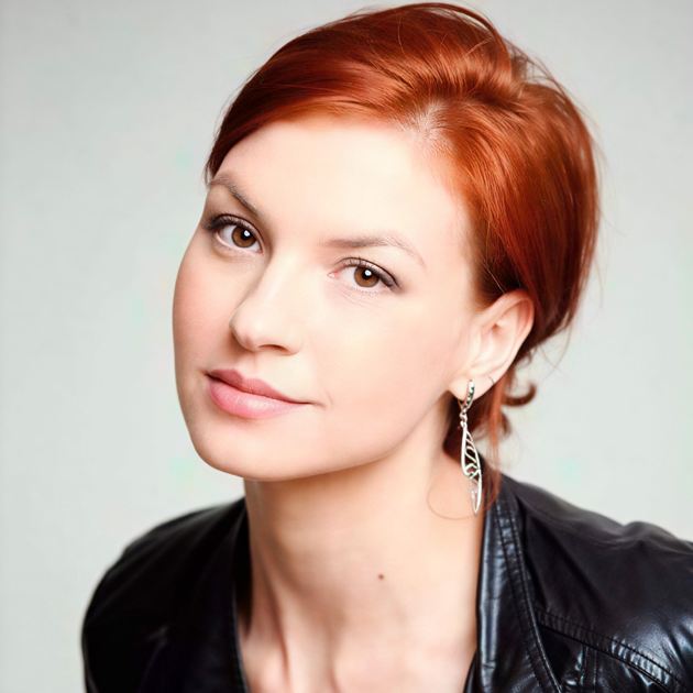 V (female) — Юлия Горохова